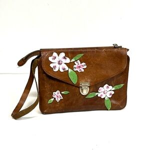 One Of A Kind Vintage Customized Leather, Daisy/Dogwood Flower Clutch Purse